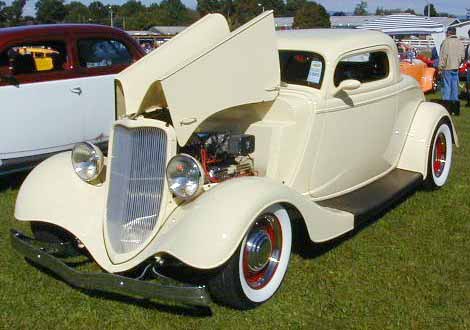 33 Ford Chopped 3W Coupe