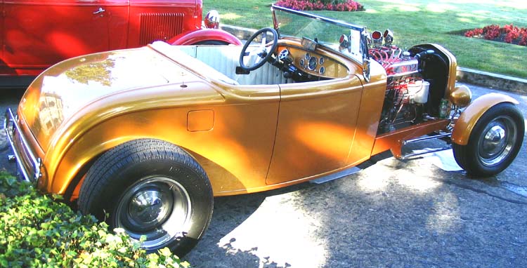 32 Ford Hiboy Roadster