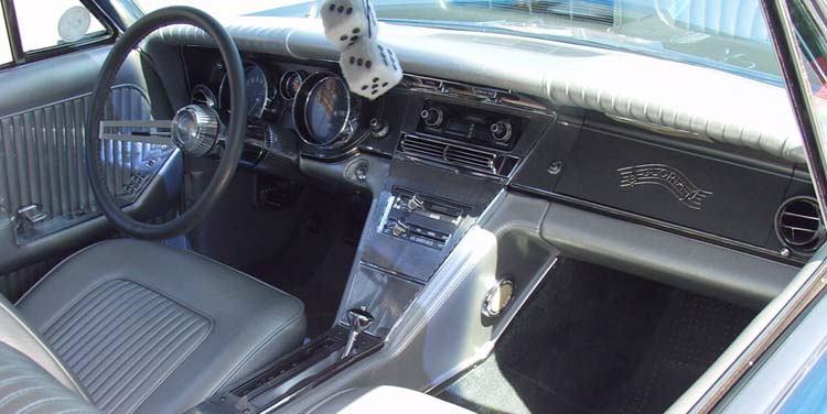 65 Buick Riviera 2dr Hardtop Custom Dash